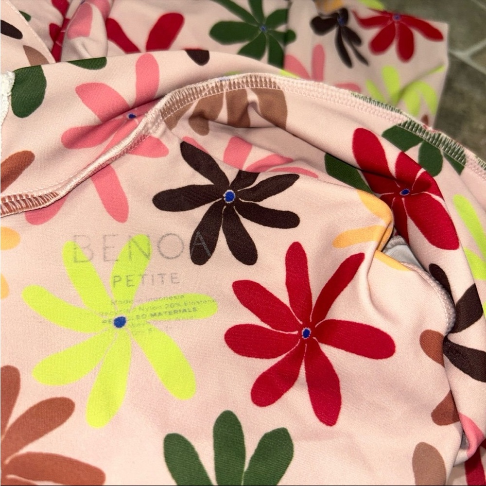 ✨SALE Benoa Floral Nalu One Piece P XS - Picture 2 of 3